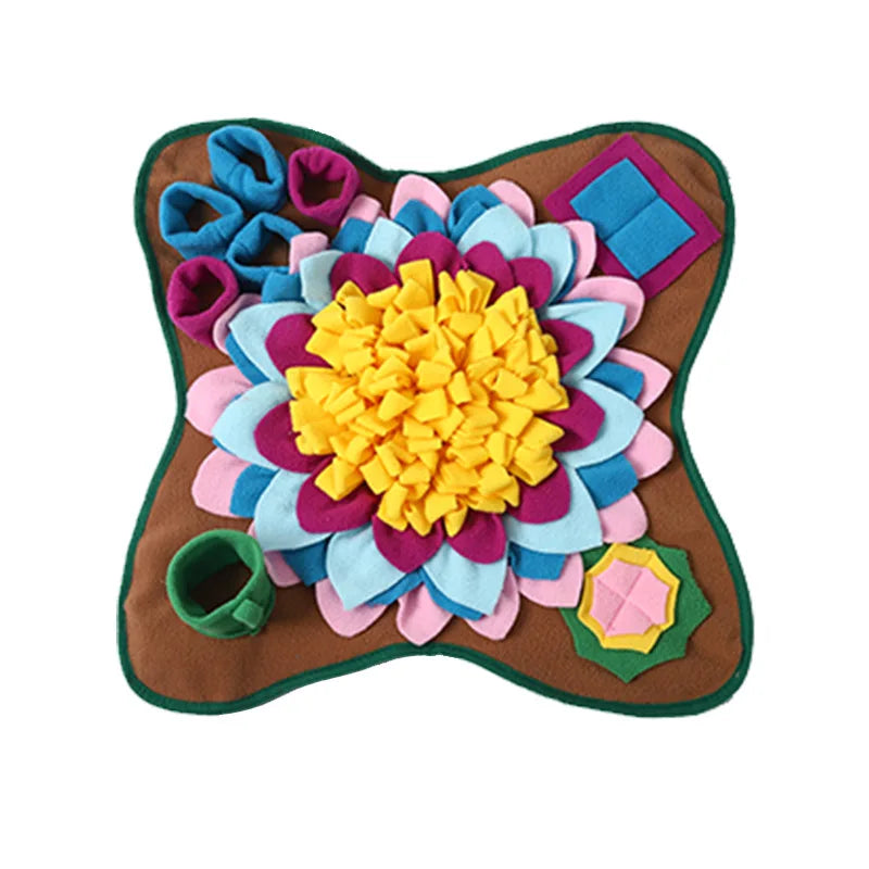 Snuffle Mat — detail